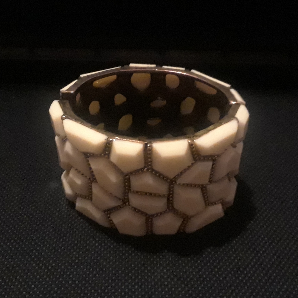 Vintage Style Bangle... Art Deco style